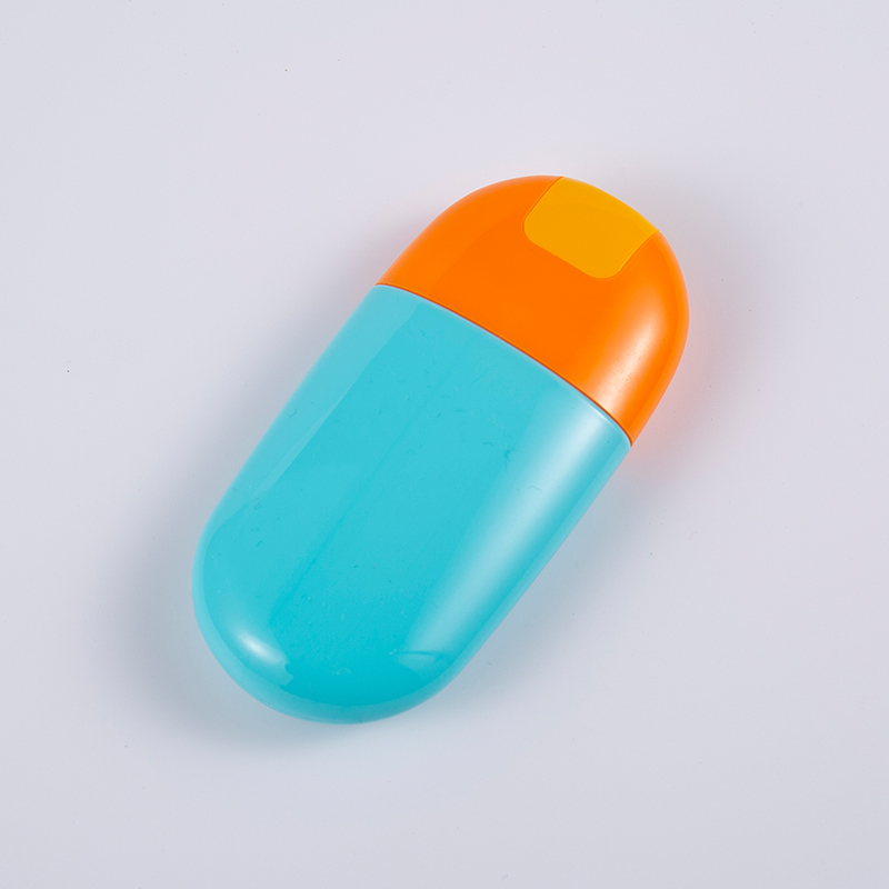সলিড নীল রঙের 30ml 50ml EVOH মাল্টি-লেয়ার সানস্ক্রিন বোতল স্ক্রু ক্যাপ সহ